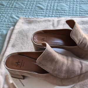 Aquatalia Women's Beige Suede Mules